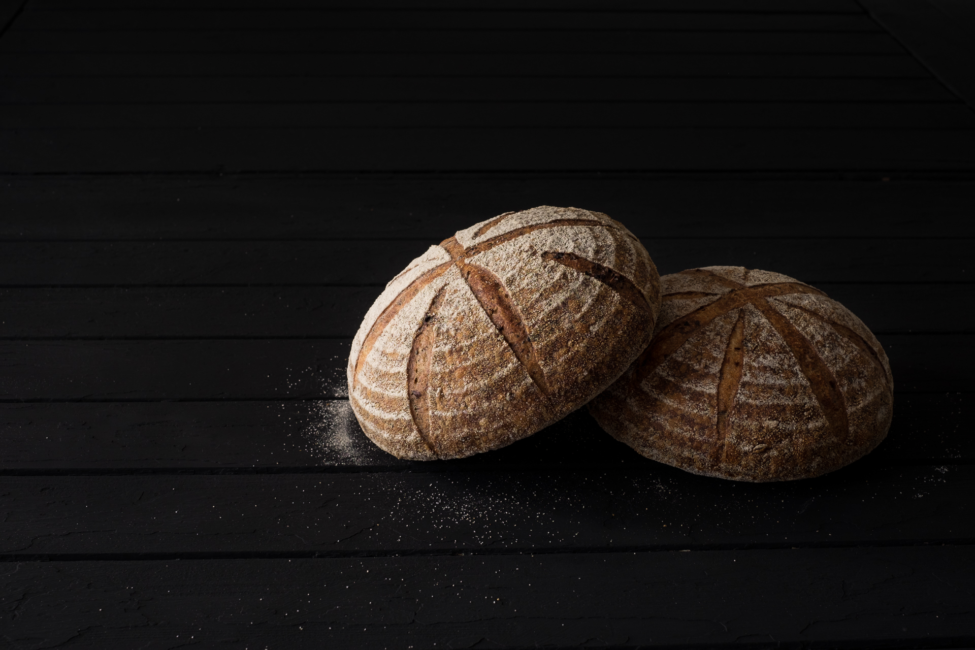 Sourdough baking with Aidan Mons